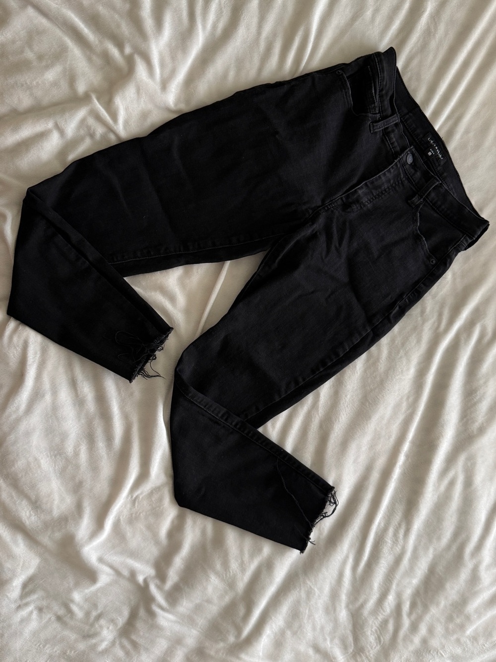 Lucky Brand Black Mid-Rise Raw Hem Straight Leg Jeans Women’s 8/29